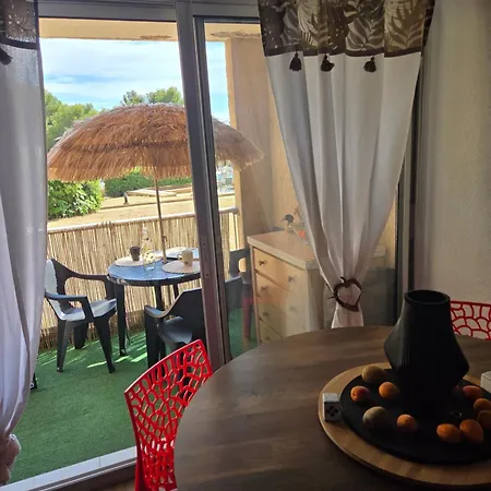 Le Moorea T2 Climatise Piscine Apartman